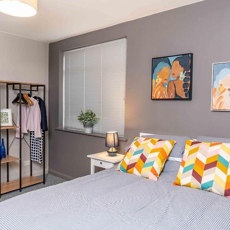 The Exchange Apartments With Permit Parking Tewkesbury Εξωτερικό φωτογραφία